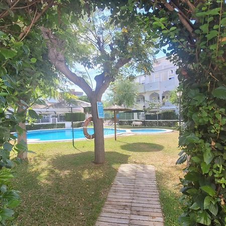 Bungalow Sol Y Playa Ел-Кампельйо Екстер'єр фото